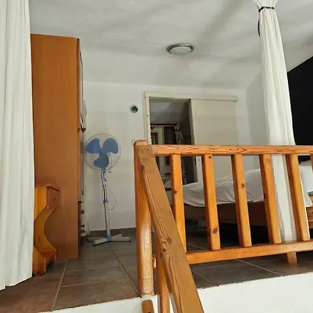 公寓 Dolores House 库佛斯港
